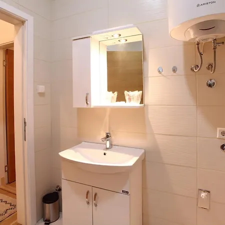 Green Apartments Bjelasnica 公寓 *