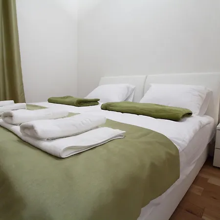 公寓 Green Apartments Bjelasnica *